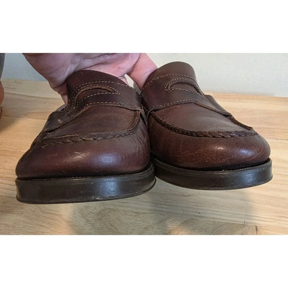 G.H. BASS & CO Womens 9.5 B Leather Penny Loafers Dark Brown Slip On Capsule